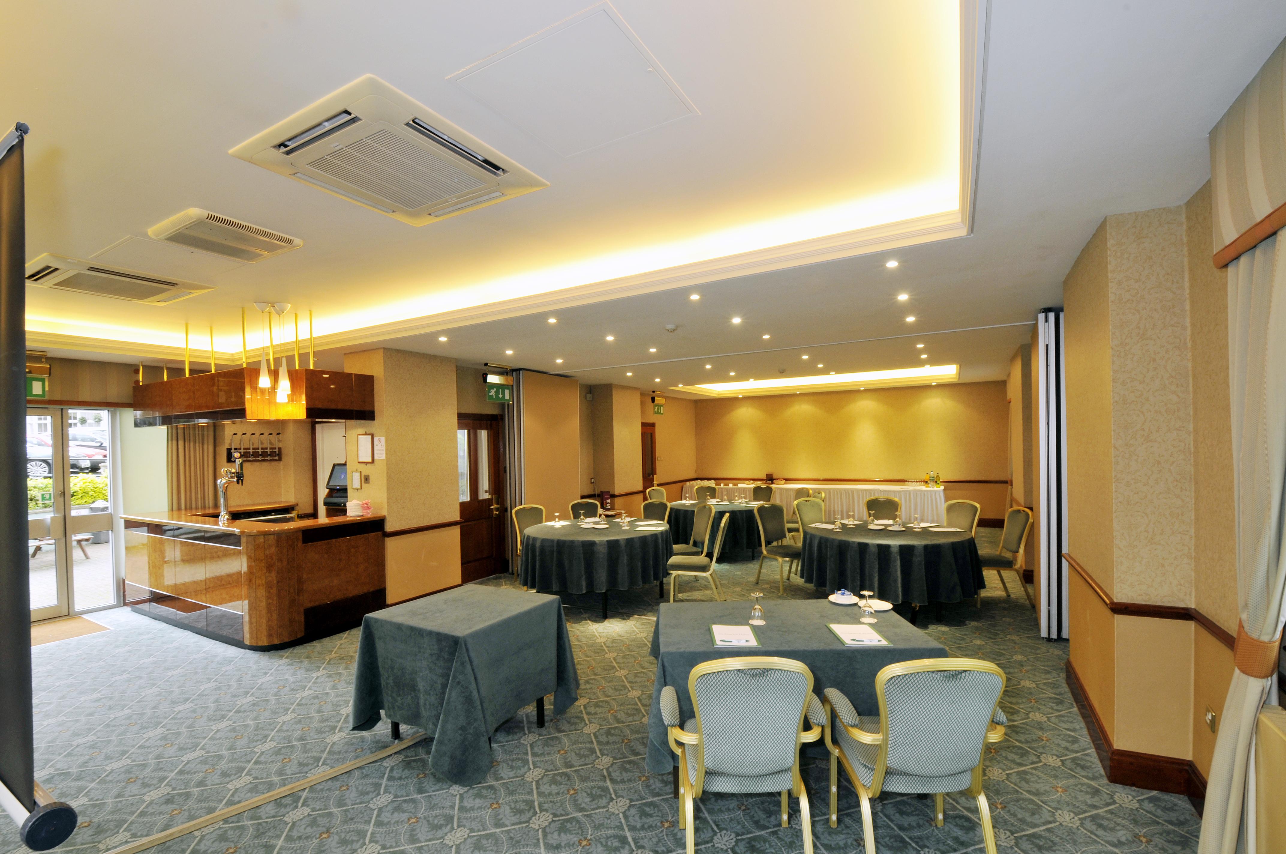 Bromley Court Hotel London Kültér fotó